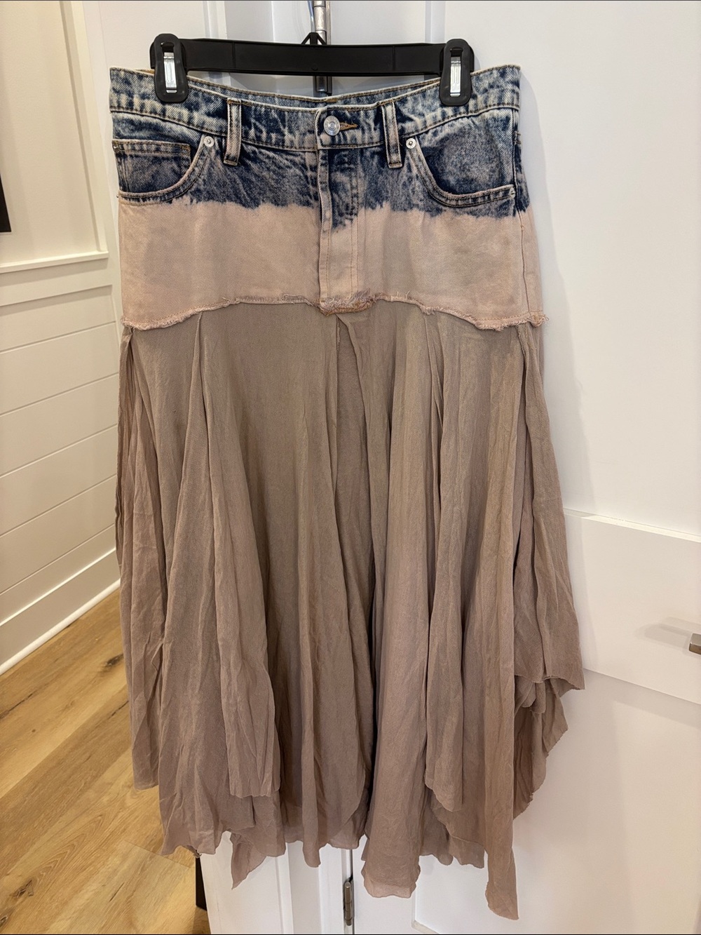 Free People Under Your Spell Denim Maxi Skirt Size 4 100% Cotton Distressed Boho